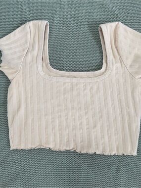 Offline by aerie size small Ribbed Square-Neck Crop Top - Cream